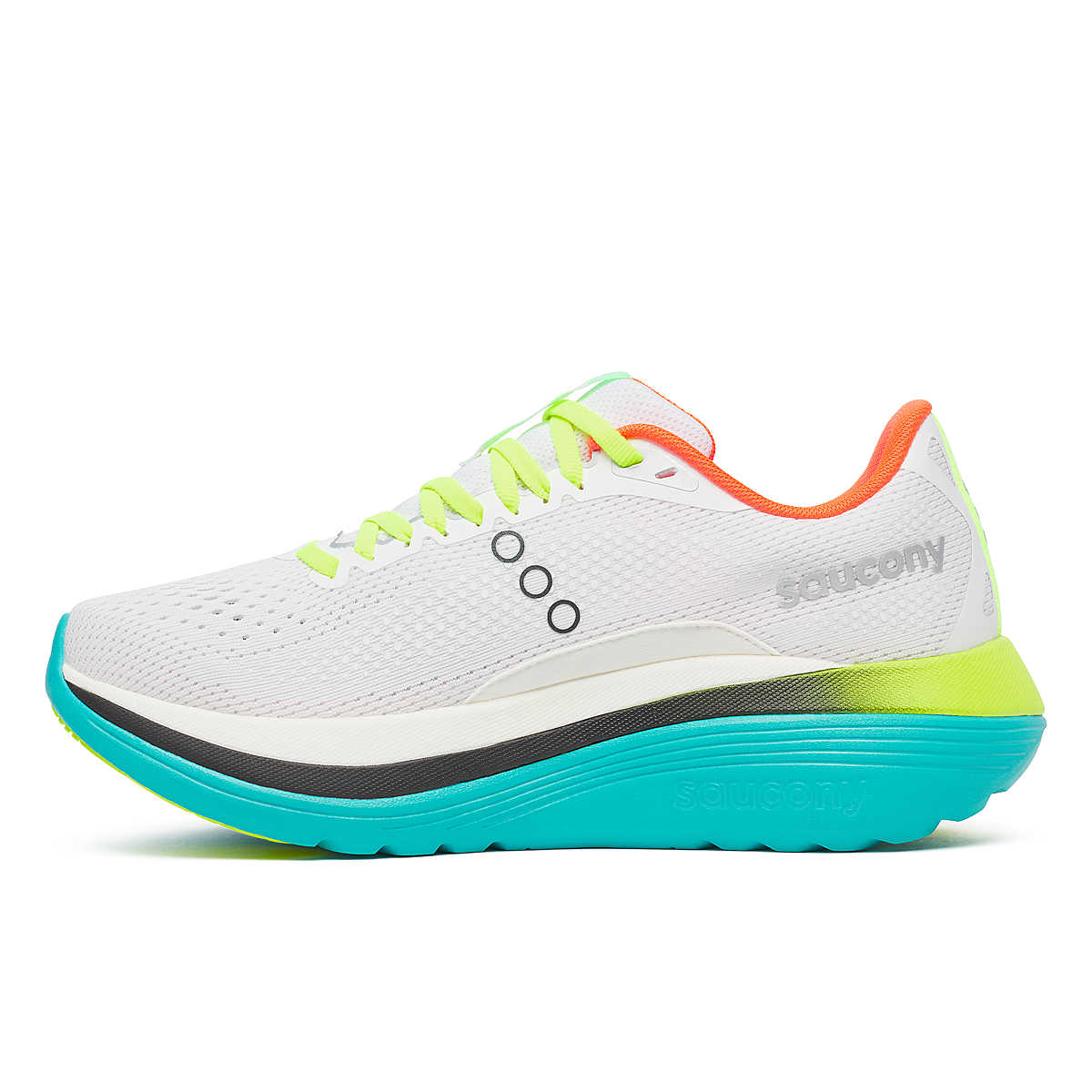 RECENSIONE: Saucony Endorphin Trainer - scarpe alimentate dal carbonio RECENSIONE: Saucony Endorphin Trainer - scarpe alimentate dal carbonio