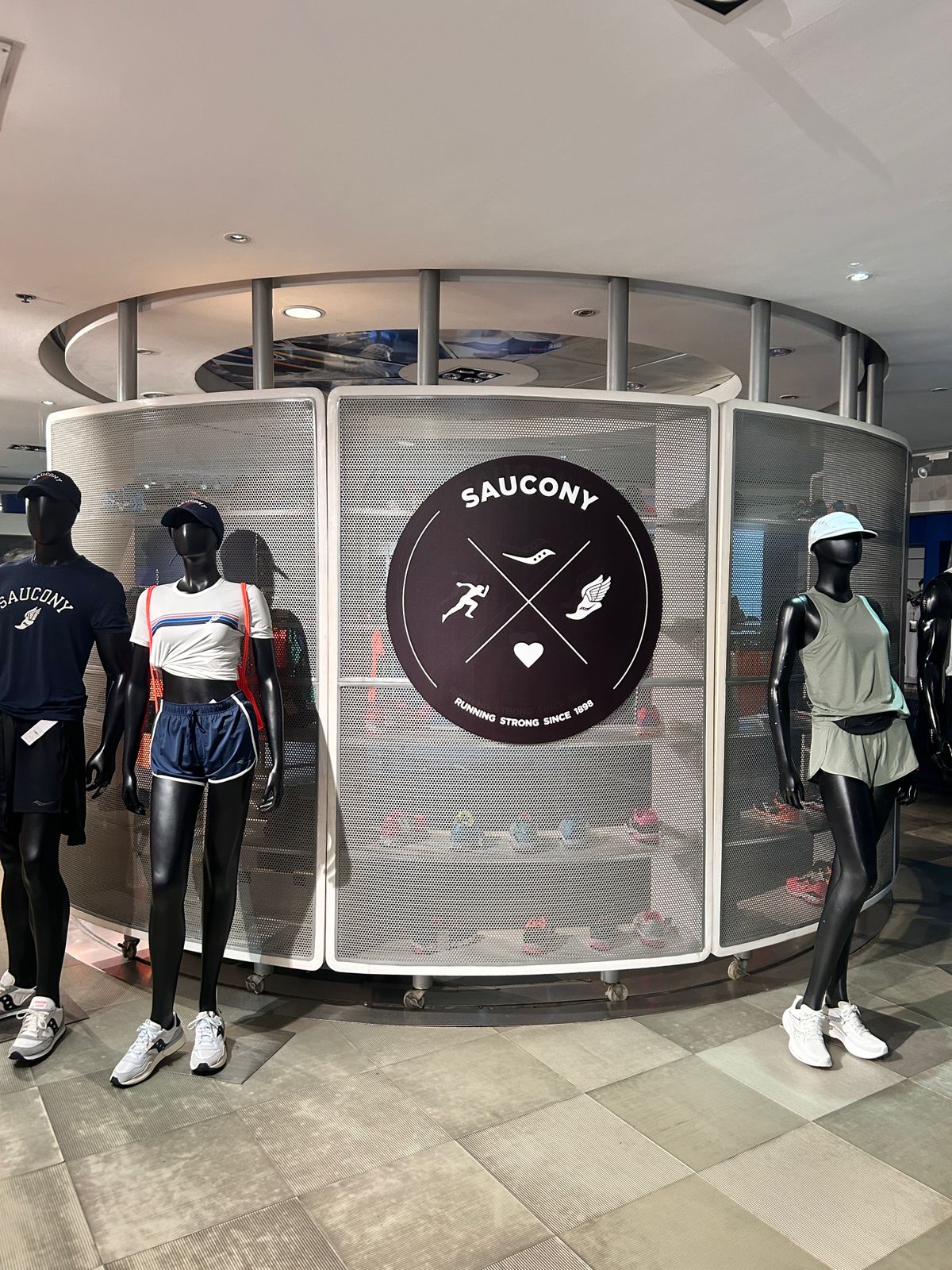 saucony store near me